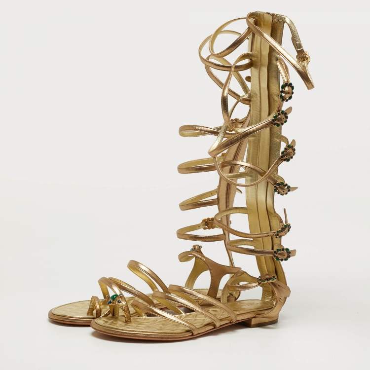 Pre Owned Chanel Size 38.5 Gold Leather Gladiator Flat Sandals