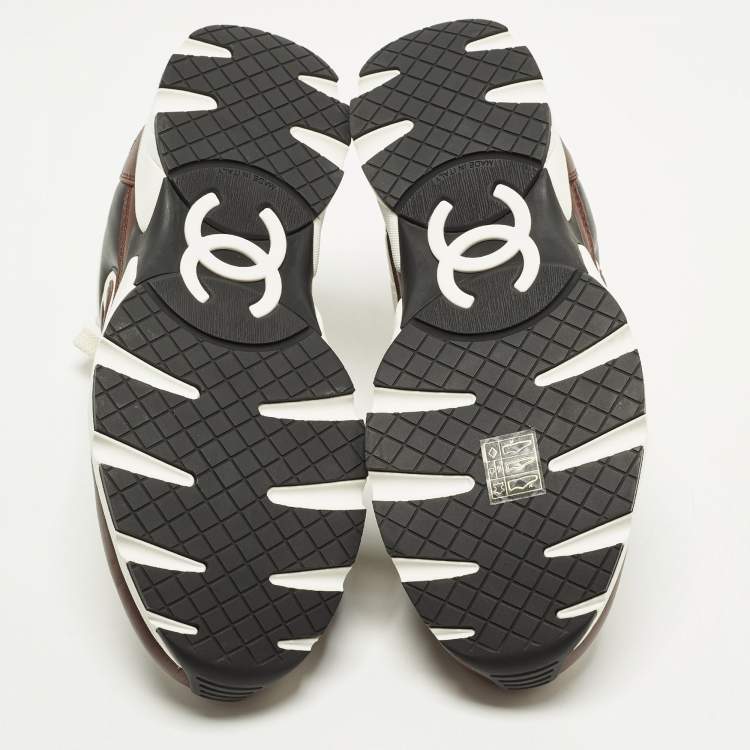 Pre Owned Chanel CC Size 39.5 Multicolor Leather and Suede Lace Up Sneakers