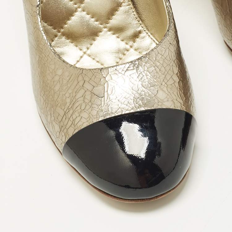 Pre Owned Chanel CC Size 39.5 Black/Gold Leather and Patent Leather Wedge Pumps