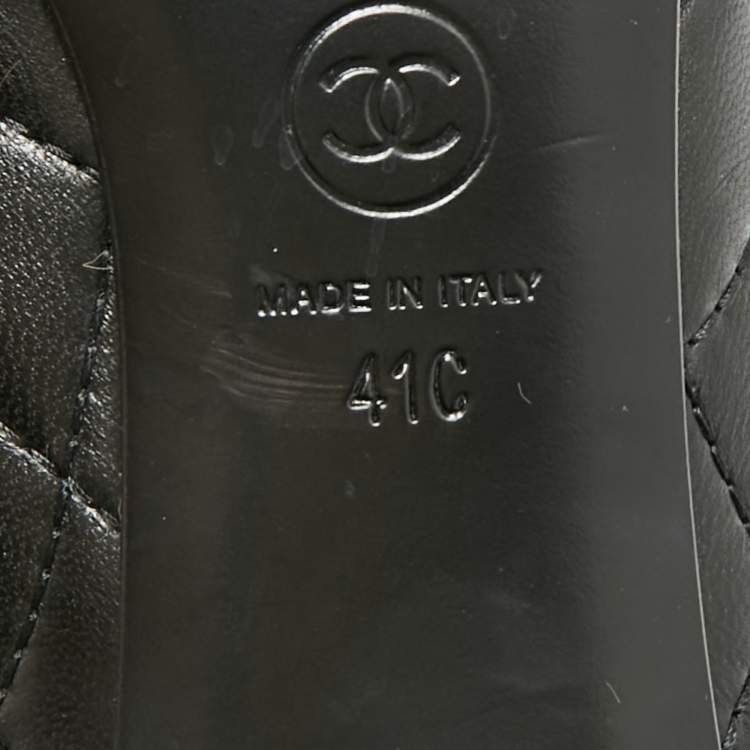Pre Owned Chanel CC Size 41 Black Quilted Leather Cap Toe Pumps