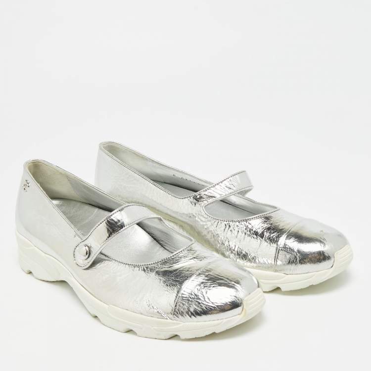 Pre Owned Chanel Size 38.5 Silver Leather Mary Jane Sneakers