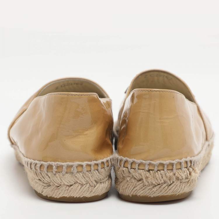 Pre Owned Chanel CC Size 38 Beige Patent Leather Espadrille Flats
