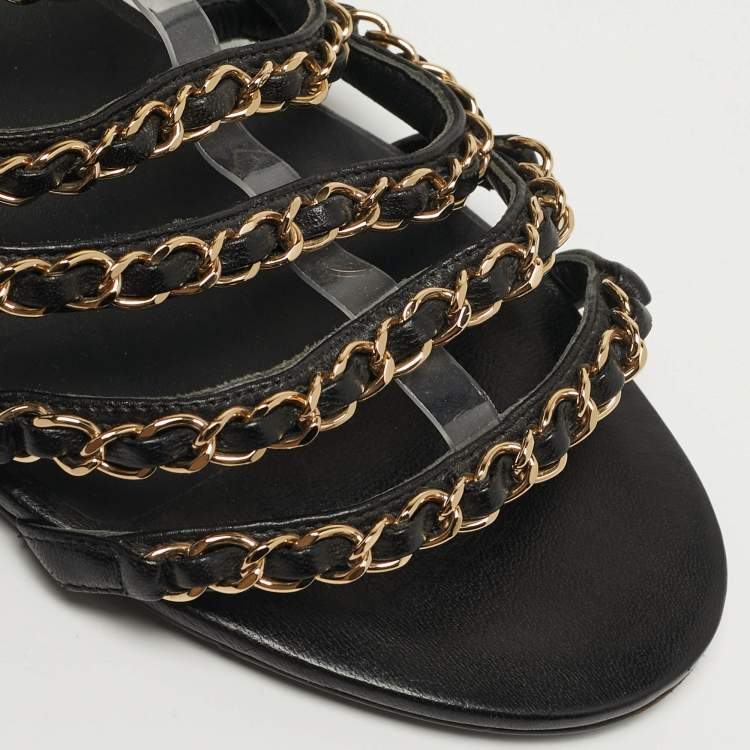 Pre Owned Chanel Size 39 Black Leather Interlocking CC Logo Gladiator Sandals