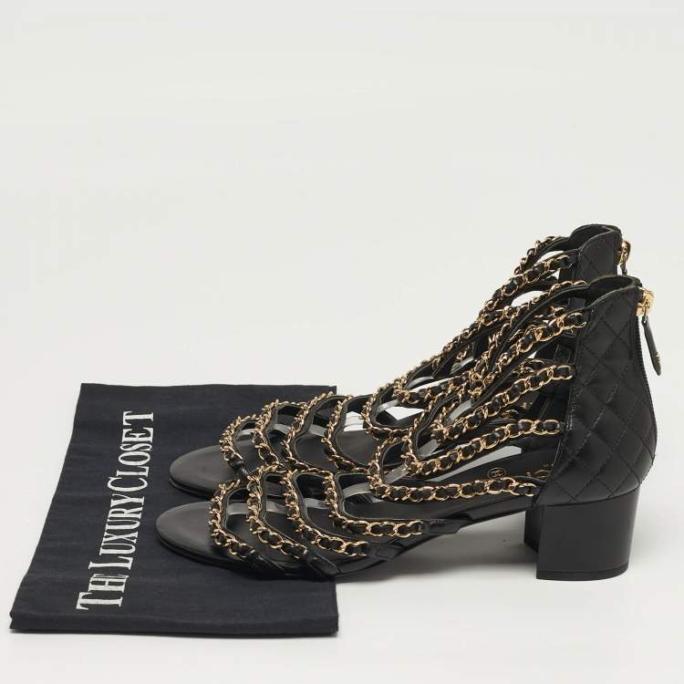 Pre Owned Chanel Size 39 Black Leather Interlocking CC Logo Gladiator Sandals