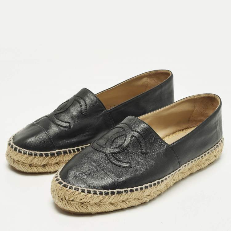 Pre Owned Chanel CC Size 38 Black Leather Cap Toe Espadrille Flats