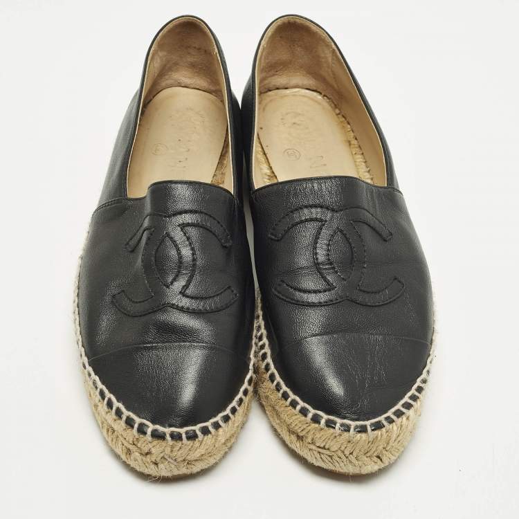 Pre Owned Chanel CC Size 38 Black Leather Cap Toe Espadrille Flats