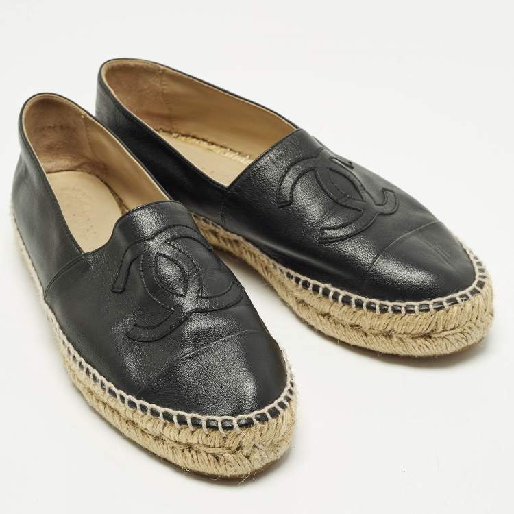 Pre Owned Chanel CC Size 38 Black Leather Cap Toe Espadrille Flats
