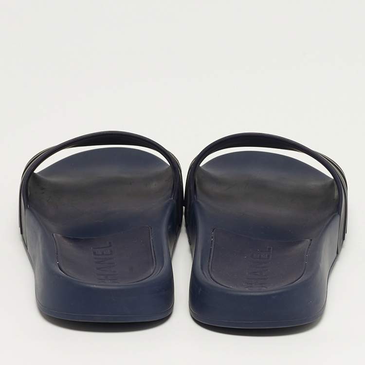 Pre Owned Chanel CC Size 39 Navy Blue Rubber Pool Slide
