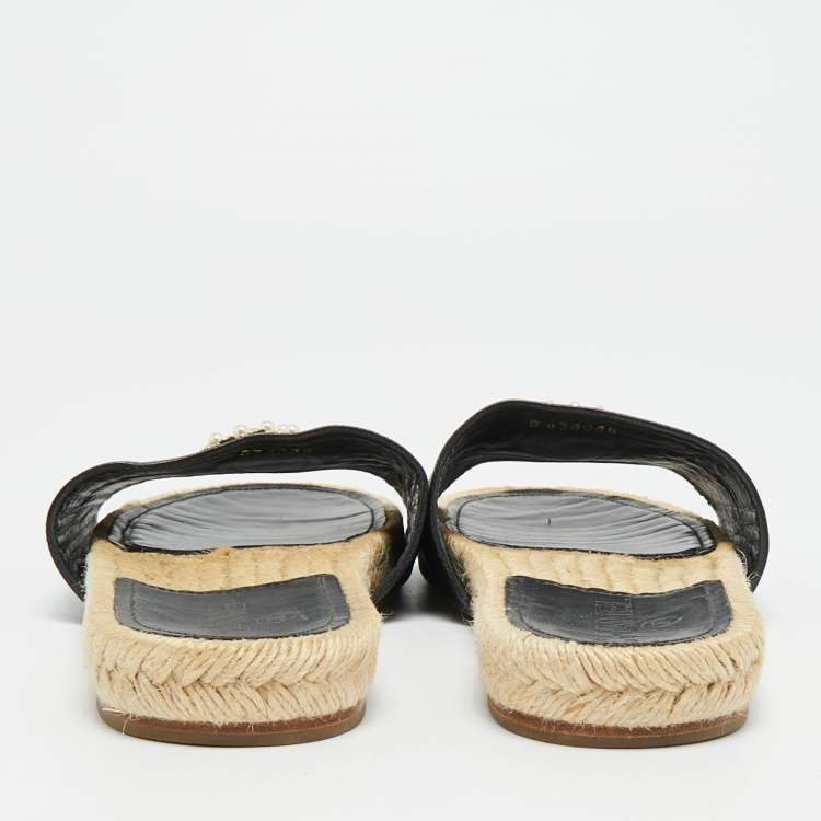 Pre Owned Chanel CC Size 39.5 Black Leather  CC Logo Espadrille Sandals
