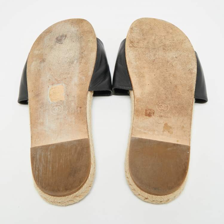 Pre Owned Chanel CC Size 39.5 Black Leather  CC Logo Espadrille Sandals