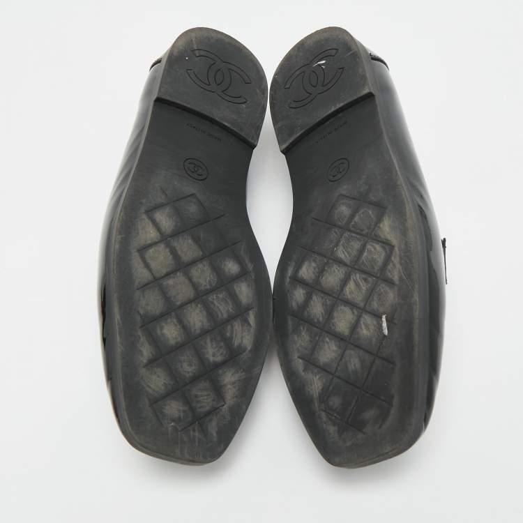 Pre Owned Chanel CC Size 38 Black Patent Leather Smoking Slippers