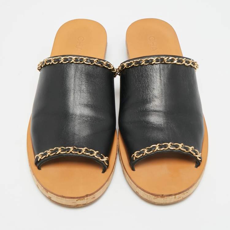 Pre Owned Chanel Size 41.5 Black Leather Chain Link Cork Slide Sandals