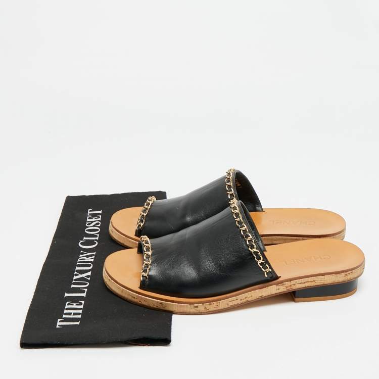Pre Owned Chanel Size 41.5 Black Leather Chain Link Cork Slide Sandals