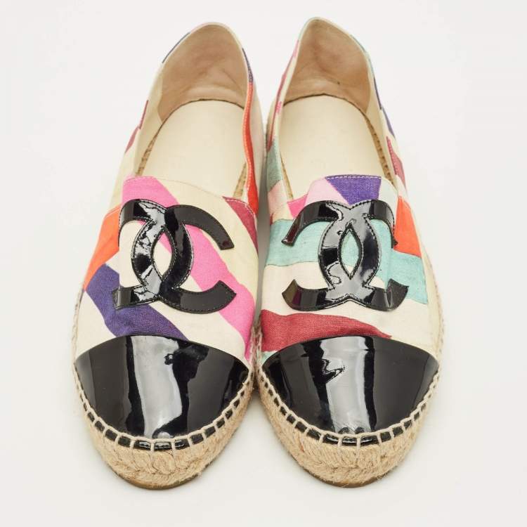 Pre Owned Chanel Coco Size 39 Multicolor Canvas and Patent Leather Espadrille Flats