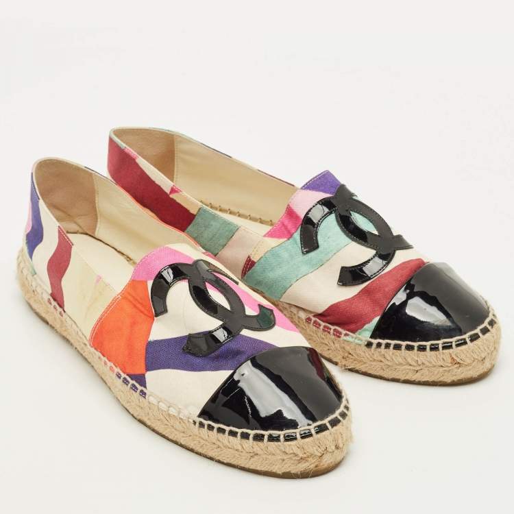 Pre Owned Chanel Coco Size 39 Multicolor Canvas and Patent Leather Espadrille Flats