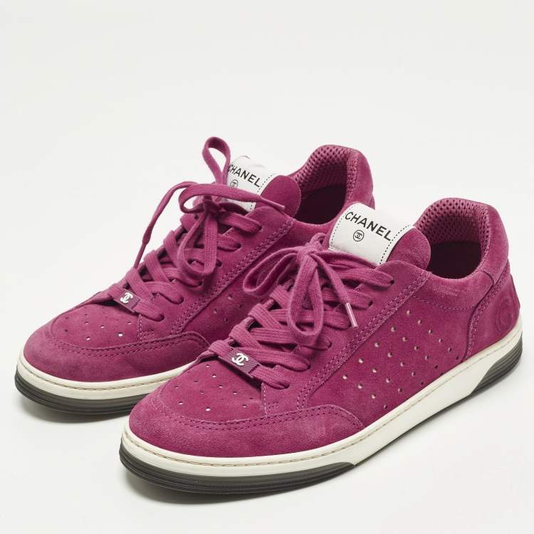Pre Owned Chanel CC Size 40 Purple Suede Lace Up Sneakers