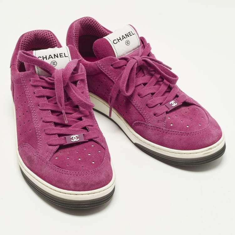 Pre Owned Chanel CC Size 40 Purple Suede Lace Up Sneakers