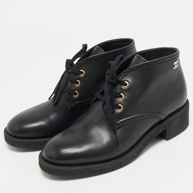 Pre Owned Chanel CC Size 38 Black Leather Lace Up Ankle Length Boots