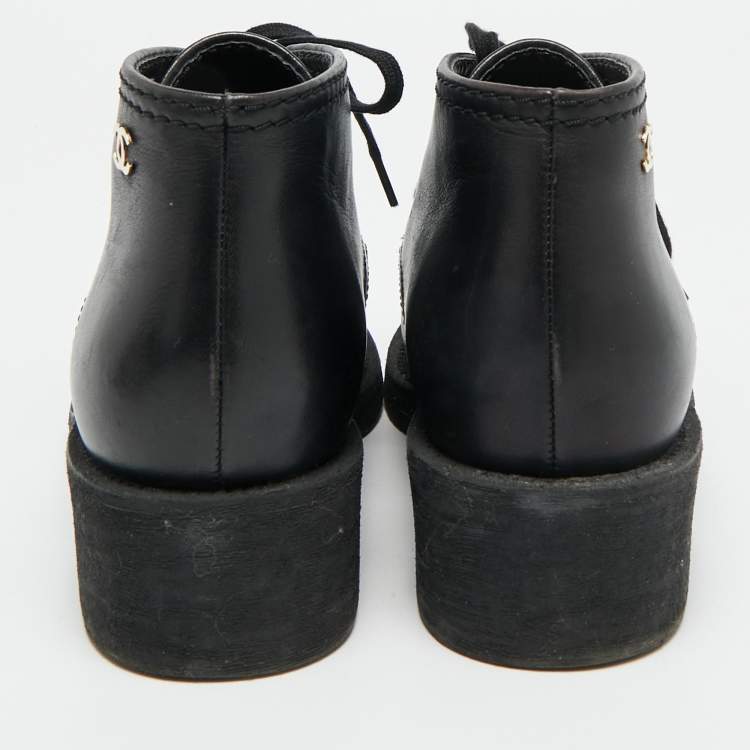 Pre Owned Chanel CC Size 38 Black Leather Lace Up Ankle Length Boots