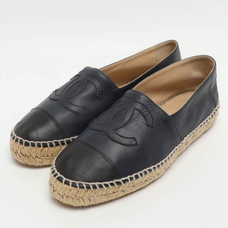 Pre Owned Chanel CC Size 39 Navy Blue/Black Leather Cap Toe Espadrille Flats