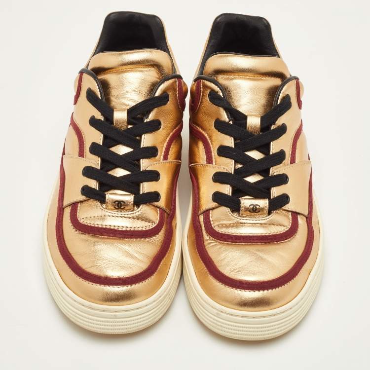Pre Owned Chanel CC Size 38 Gold/Burgundy Leather Low Top Sneakers