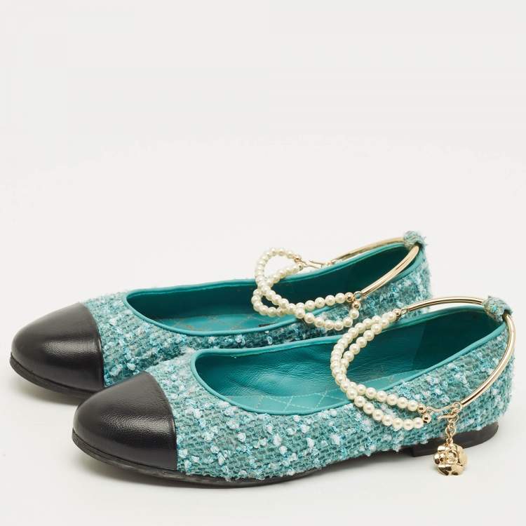 Pre Owned Chanel Size 37.5 Blue Leather and Tweed Ankle Chain with Faux Pearls Ballet Flats