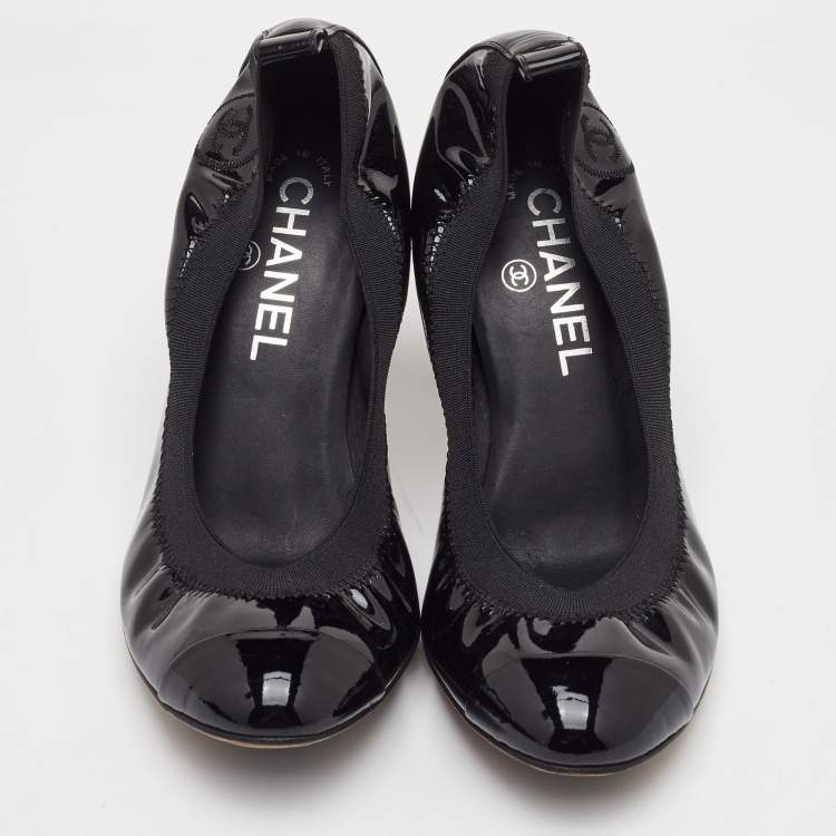 Pre Owned Chanel CC Size 37 Black Patent Leather Cap Toe Scrunch Pumps