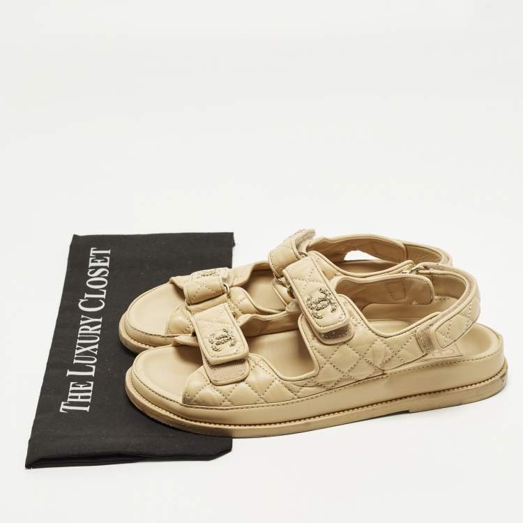 Pre Owned Chanel Dad Size 40 Beige Quilted Leather CC Velcro Flat Sandals