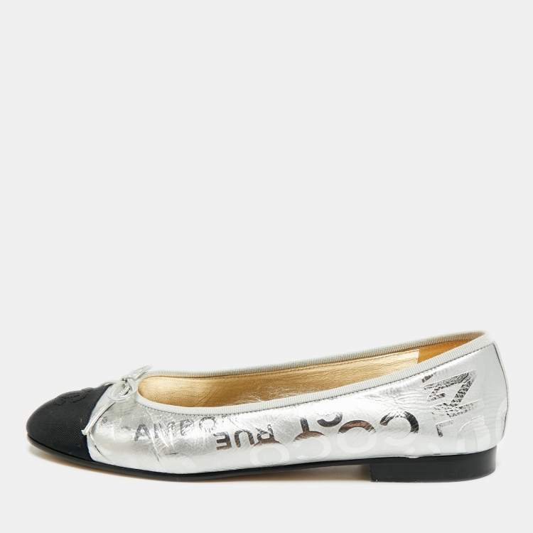 Pre Owned Chanel CC Size 39.5 Silver/Black Canvas and Leather Bow Ballet Flats