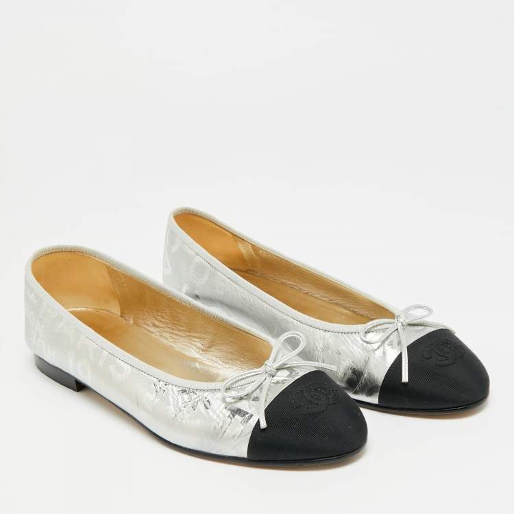 Pre Owned Chanel CC Size 39.5 Silver/Black Canvas and Leather Bow Ballet Flats