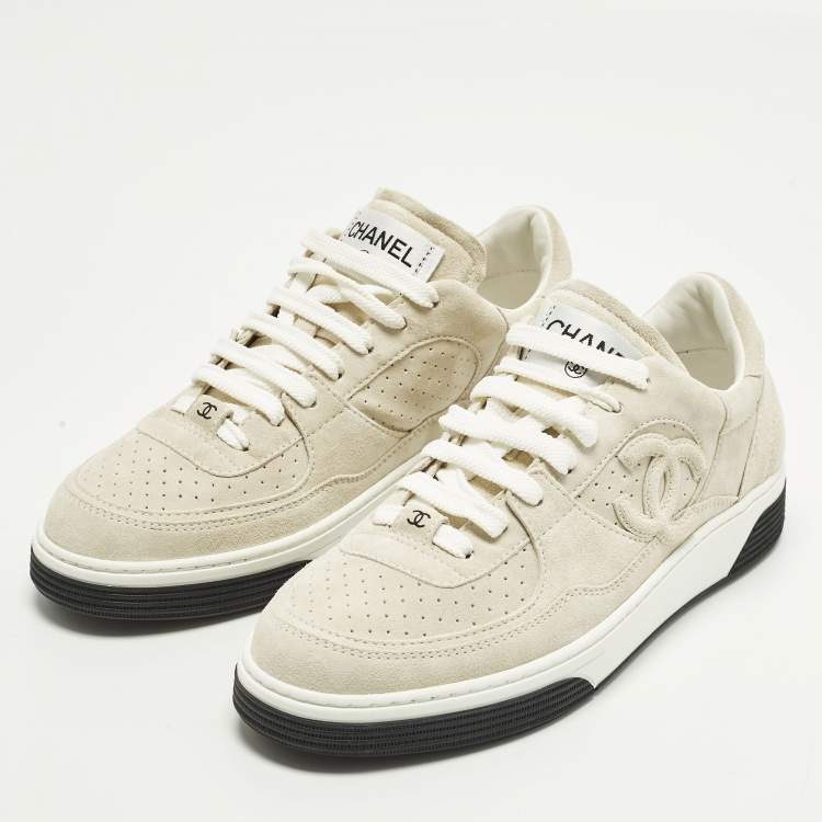 Pre Owned Chanel CC Size 37.5 Beige Suede Low Top Sneakers