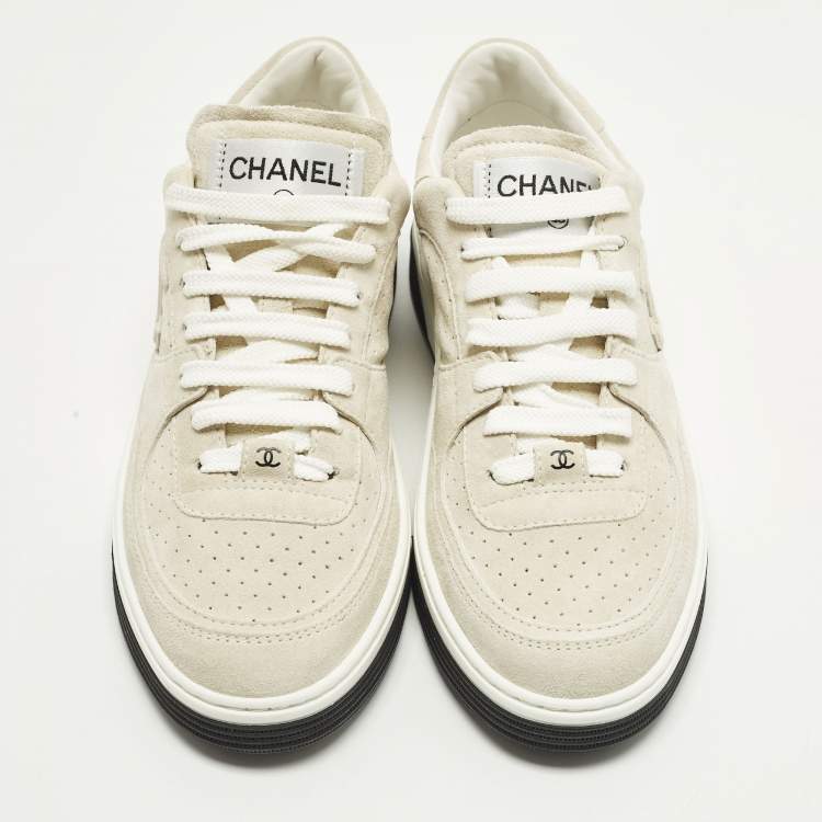 Pre Owned Chanel CC Size 37.5 Beige Suede Low Top Sneakers