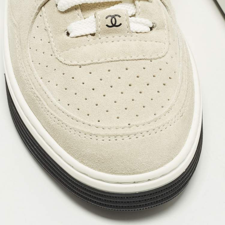 Pre Owned Chanel CC Size 37.5 Beige Suede Low Top Sneakers