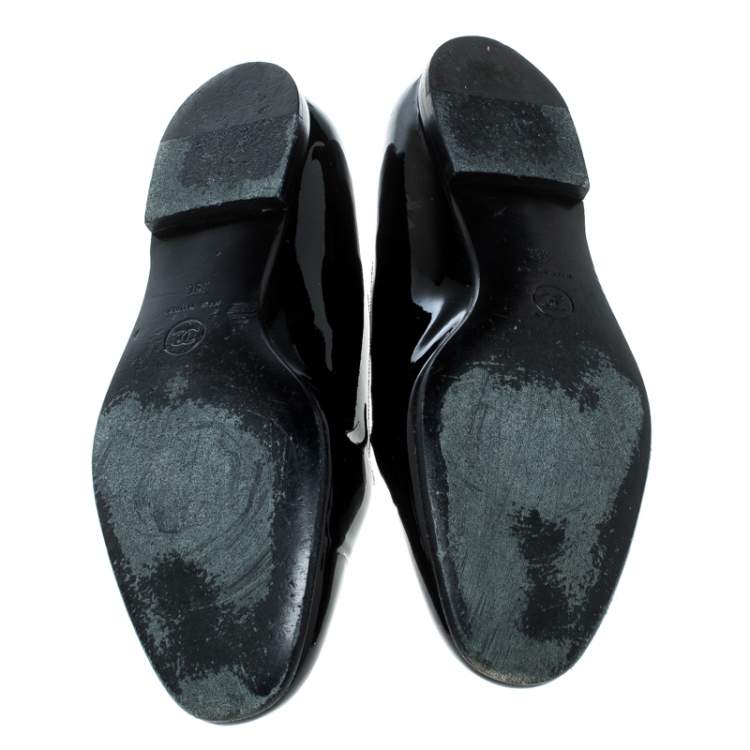 Pre Owned Chanel Black Patent Leather CC Smoking Slippers Size 38 