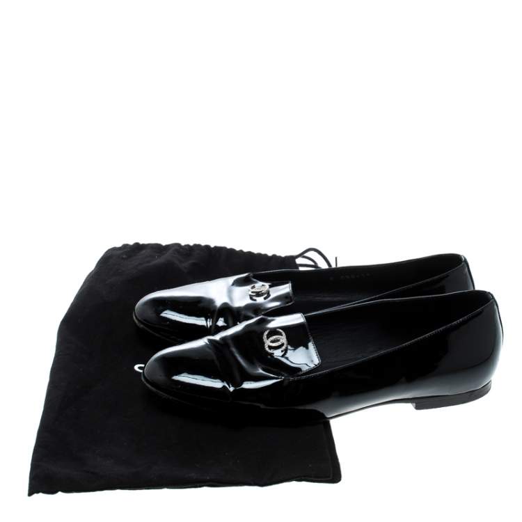 Pre Owned Chanel Black Patent Leather CC Smoking Slippers Size 38 