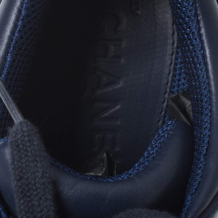 Pre Owned Chanel Blue Leather And Satin Trim CC Low Top Sneaker Size 38