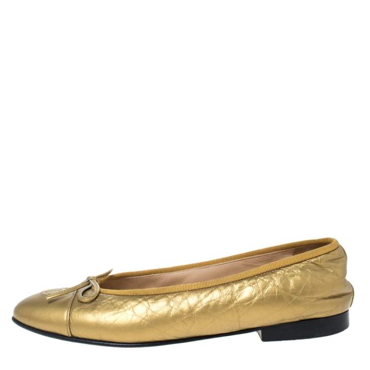 Chanel Gold Leather Cap Toe CC Bow Ballet Flats Size 38 Chanel