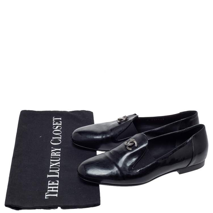 Pre Owned Chanel Black Leather CC Slip On Loafers Size 35.5
