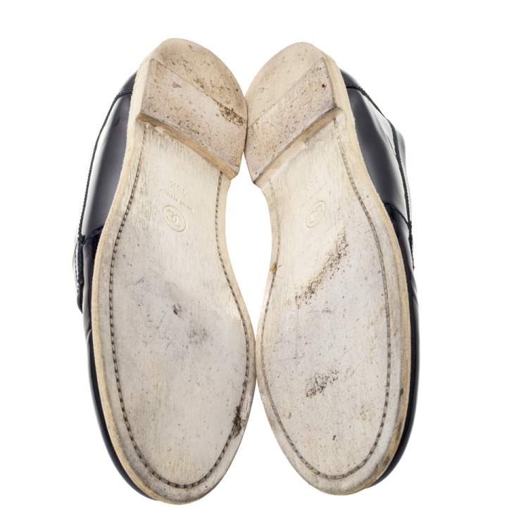 Pre Owned Chanel Blue Patent Leather CC Loafer Size 38.5