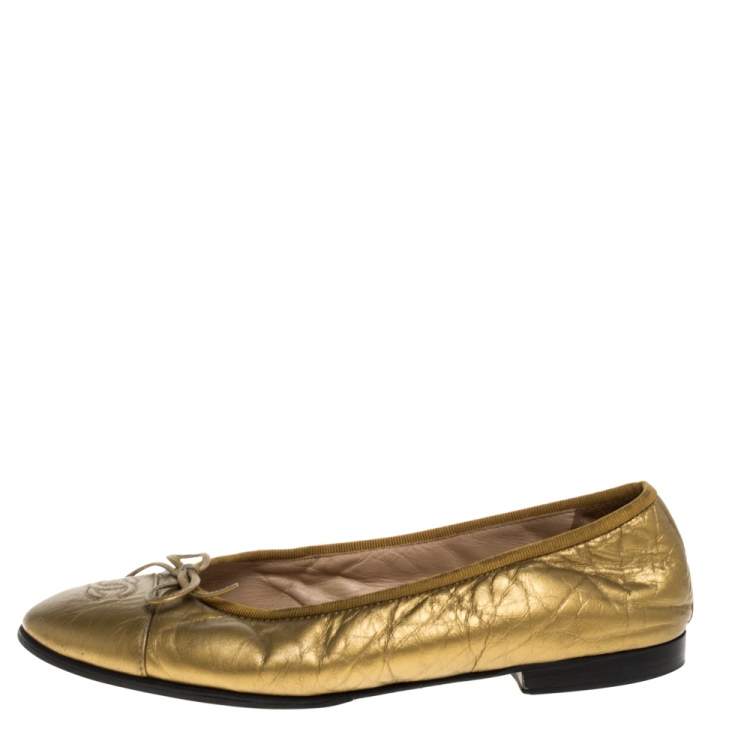 Chanel Metallic Gold Crinkled Leather CC Bow Cap Toe Ballet Flats Size 39  Chanel