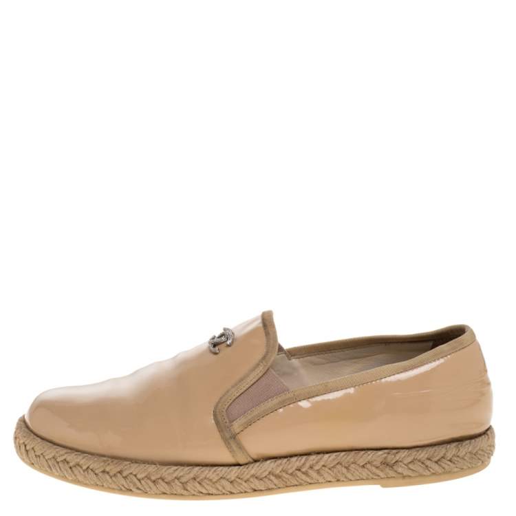 Pre Owned Chanel Beige Patent Leather Espadrille Slip On Loafers Size 36