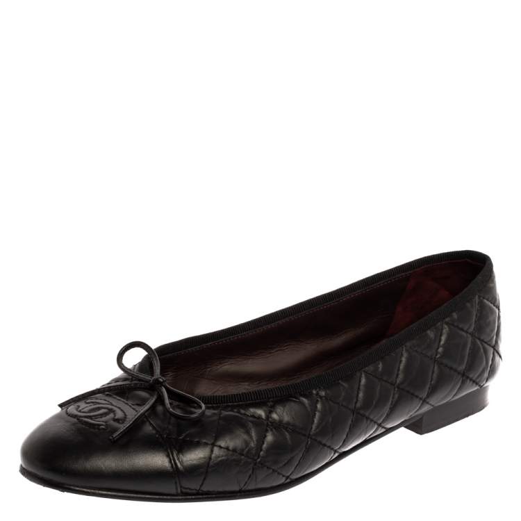 Chanel Quilted Ballerina Flats in Black Size 38.5