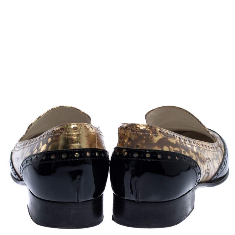 Pre Owned Chanel Metallic Gold And Black Patent Brogue Leather Slip On Oxford Size 39