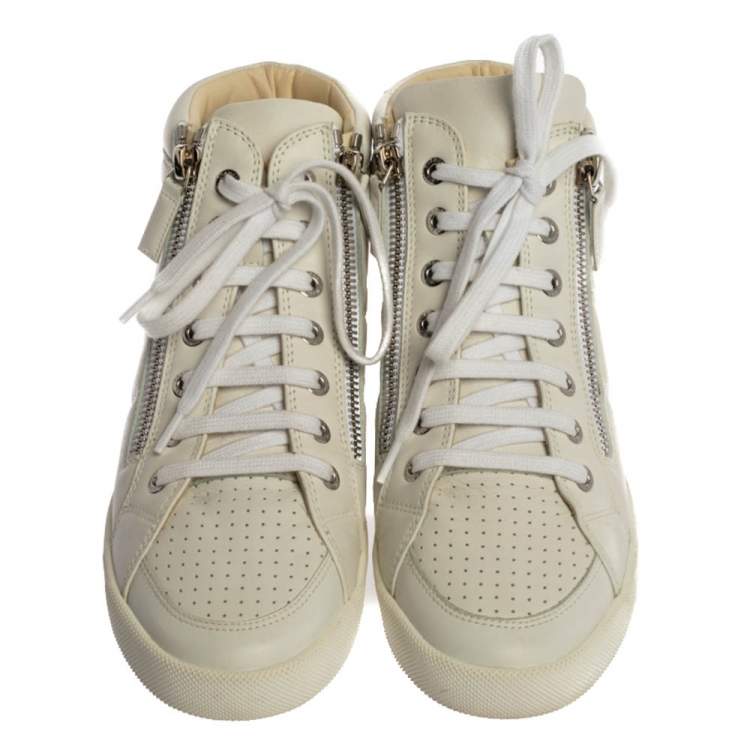 Pre Owned Chanel White Leather CC High Top Sneakers Size 36