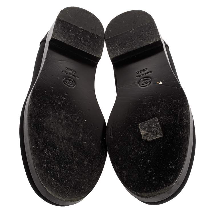 مملوكة مسبقًا Chanel Black Canvas CC Bow Slip On Loafers Size 39.5