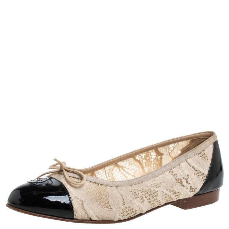 Chanel Beige/Black Lace and Patent Leather CC Cap Toe Ballet Flats Size  38.5 Chanel | The Luxury Closet