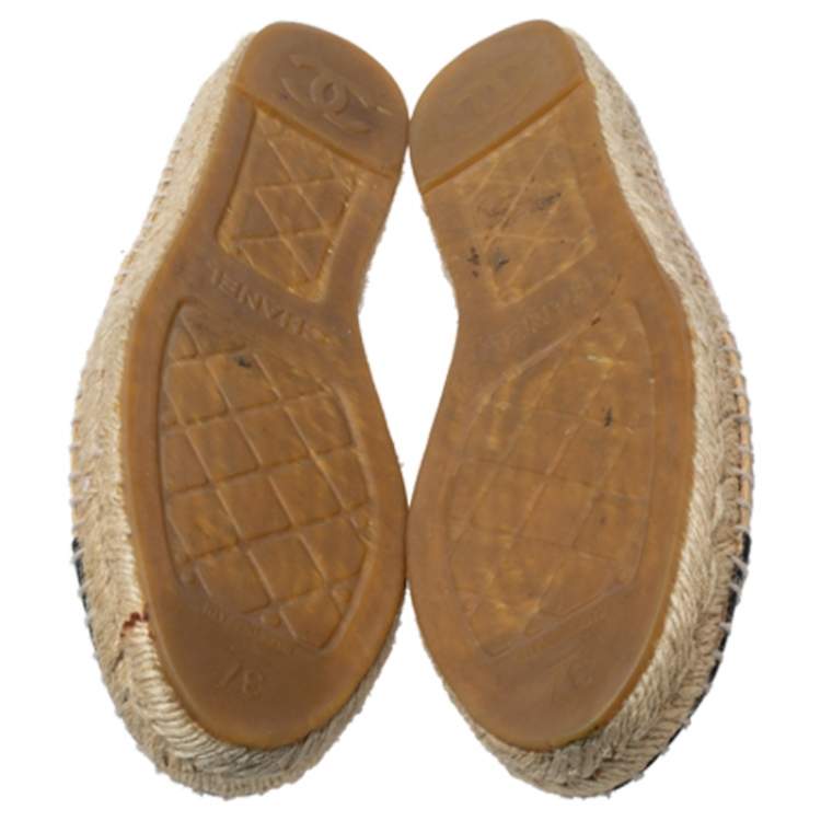 Pre Owned Chanel Beige/Black Leather Embellished Interlocking CC Logo Espadrilles Sneakers Size 37