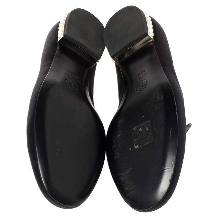 Pre Owned Chanel Navy Blue Satin Crystal Embellished CC Smoking Slippers Size 40.5