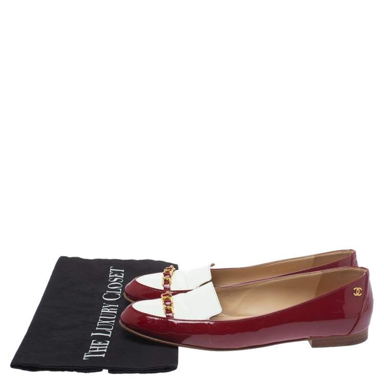 Pre Owned Chanel Red/White Patent Leather Chain-link Loafers Size 38.5