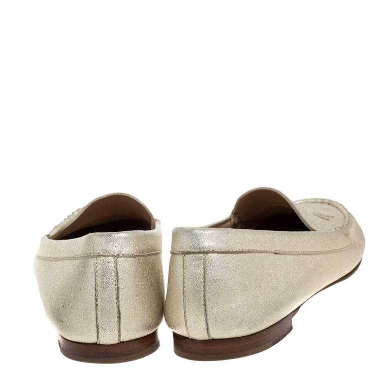 Pre Owned Chanel Shimmery Gold Leather CC Loafers Size 38